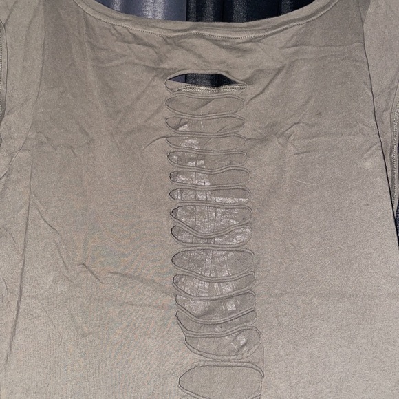 Short sleeve tee - Picture 5 of 5